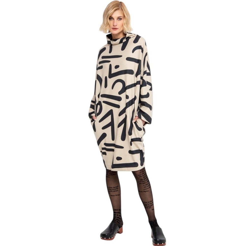 Ozai‎ N Ku Symbols Abstract Print Dress Oversized Art to Wear Tunic Lagenlook S
